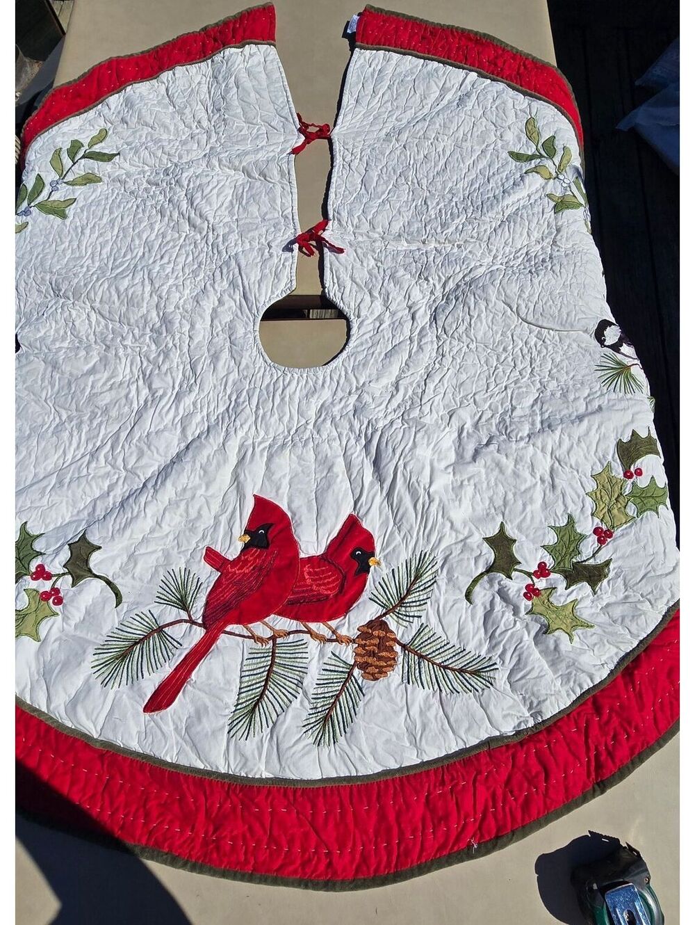 WILLIAMSBURG C&F Home Winter Song Birds Quilted Christmas Tree Skirt 48"